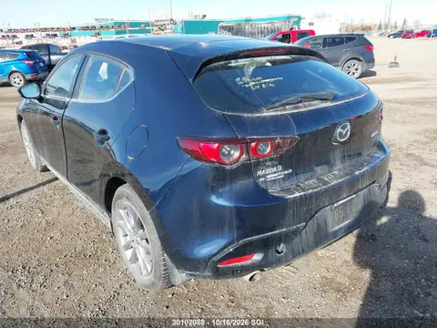 JM1BPALL2M1312188 — 2021 Mazda 3 Preferred, photo 3 from IAAI 20.10.2026, Flood