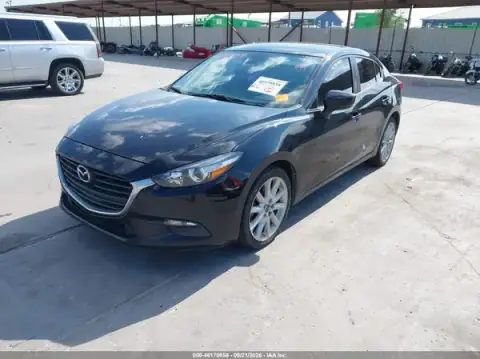 3MZBN1V70HM129609 — 2017 Mazda 3, photo 2 from IAAI, Rear end