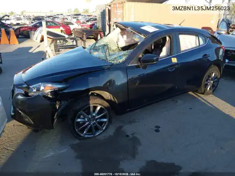 3MZBN1L35JM256023 — 2018 Mazda 3, ფოტო 2, IAAI, ბიოლოგიური / ქიმიური საფრთხე
