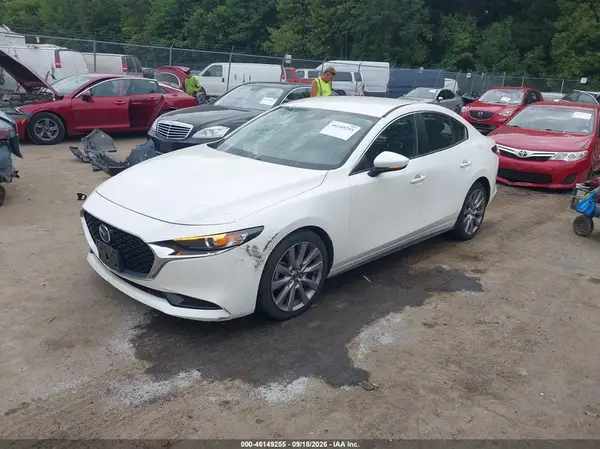 JM1BPBAM7K1116388 — 2019 Mazda 3, фото 2 с аукциона IAAI 06.10.2026, Передняя часть слева