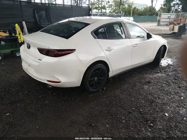 JM1BPADL7L1170191 — 2020 Mazda 3, photo 4 from IAAI, Left side