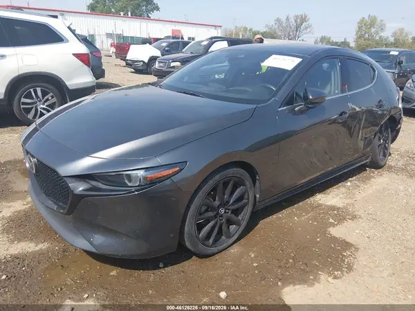JM1BPAML3M1302963 — 2021 Mazda 3, фото 2 с аукциона IAAI 14.10.2026, Задняя часть слева