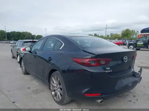JM1BPABL1M1324463 — 2021 Mazda 3, zdjęcie 3 z IAAI, Prawy tył