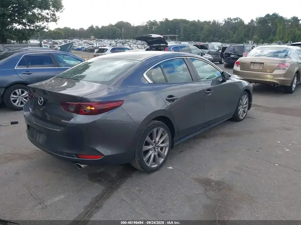 3MZBPBBM3MM208003 — 2021 Mazda 3, photo 4 from IAAI, Front end
