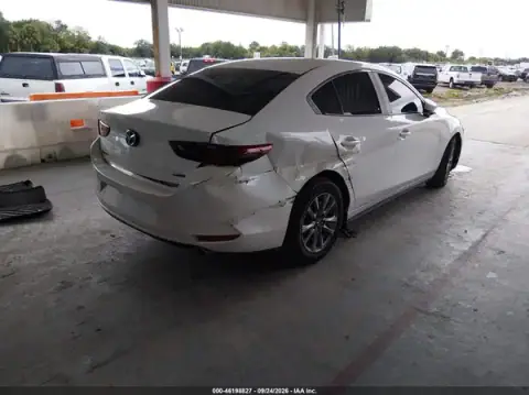 3MZBPAAL4MM254927 — 2021 Mazda 3, zdjęcie 4 z IAAI, Lewy bok