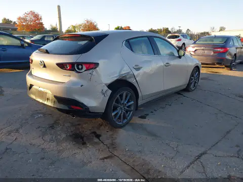 JM1BPALM3P1600900 — 2023 Mazda 3, фото 5 с аукциона IAAI, передняя часть слева