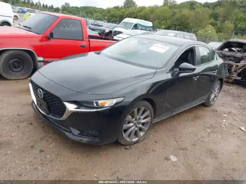 3MZBPACM9RM415527 — 2024 Mazda 3, foto 2 de IAAI, Parte trasera
