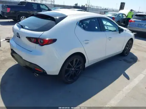 JM1BPBLL5T1877751 — 2026 Mazda 3, ფოტო 4, IAAI, წინა მარცხენა ნაწილი