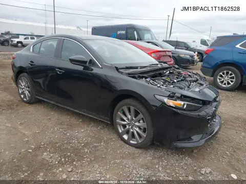 JM1BPACL1T1862528 — 2026 Mazda 3, წინა ნაწილი, ფოტოები შეკეთებამდე