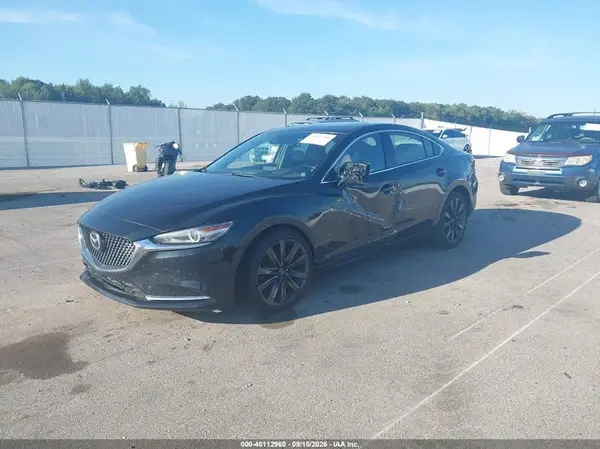 JM1GL1XY4J1304385 — 2018 Mazda 6, фото 2 с аукциона IAAI 15.10.2026, Левый бок