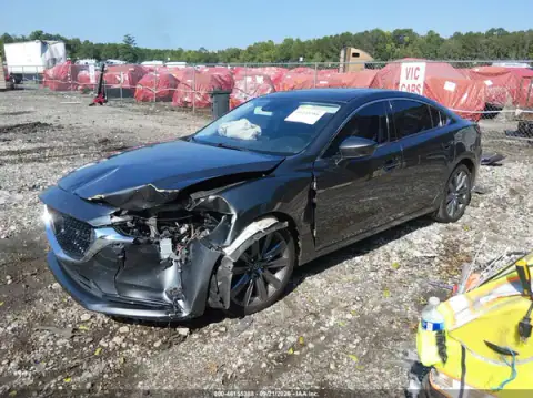 JM1GL1TY0J1303160 — 2018 Mazda 6, ფოტო 2, IAAI, წინა მარცხენა ნაწილი