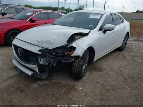 JM1GL1VMXJ1333874 — 2018 Mazda 6, zdjęcie 2 z IAAI, Lewy przód