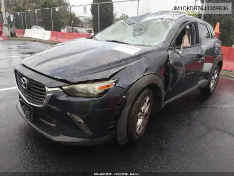 JM1DKDB76J1309836 — 2018 Mazda CX-3, zdjęcie 2 z IAAI, Dachowanie
