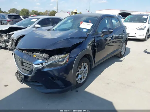 JM1DKDB70M1513911 — 2021 Mazda CX-3, фото 2 с аукциона IAAI, Передняя часть