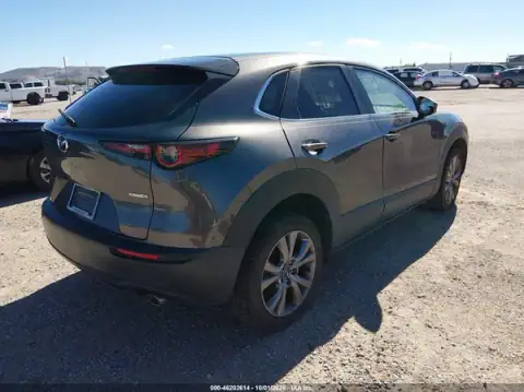 3MVDMABLXMM236594 — 2021 Mazda CX-30, фото 4 з IAAI, Підтоплення