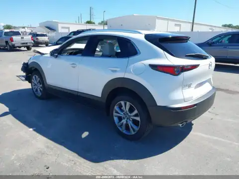 3MVDMBDM7RM677408 — 2024 Mazda CX-30, ფოტო 3, IAAI 19.10.2026, წინა ნაწილი