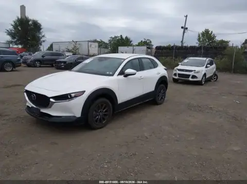 3MVDMBAM3RM625911 — 2024 Mazda CX-30, foto 2 de IAAI, Inundación