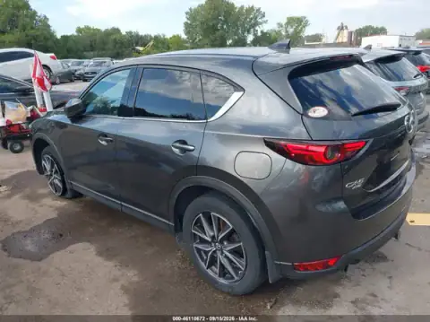 JM3KFBDL5H0226187 — 2017 Mazda CX-5, zdjęcie 3 z IAAI, Lewy przód