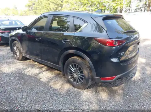 JM3KFBCL1H0104458 — 2017 Mazda CX-5, foto 3 de IAAI 21.10.2026, Delantera derecha