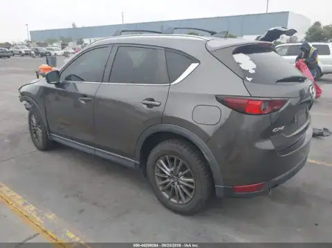 JM3KFACL5H0195177 — 2017 Mazda CX-5, foto 3 de IAAI, Parte delantera