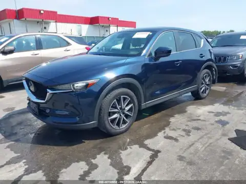 JM3KFBCM3J0362902 — 2018 Mazda CX-5, photo 2 from IAAI 23.10.2026, Rear end
