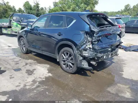 JM3KFBCM3J0362902 — 2018 Mazda CX-5, photo 3 from IAAI 23.10.2026, Rear end