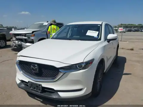 JM3KFABM5L0866883 — 2020 Mazda CX-5, photo 2 from IAAI, Right side