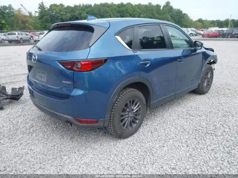 JM3KFBCM4L0721404 — 2020 Mazda CX-5, zdjęcie 4 z IAAI, Przód