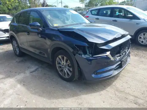JM3KFBDM1M0467263 — 2021 Mazda CX-5, Parte delantera (Front End), fotos antes de reparar