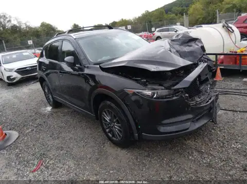 JM3KFBCM7M0365385 — 2021 Mazda CX-5, Передня частина (Front End), фото до ремонту