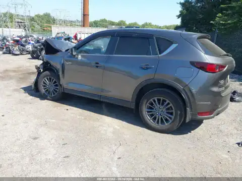JM3KFBCM6M1388070 — 2021 Mazda CX-5, фото 3 з IAAI, Передня частина