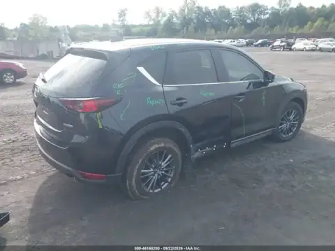 JM3KFBCM2M1364610 — 2021 Mazda CX-5, ფოტო 4, IAAI, მარჯვენა მხარე