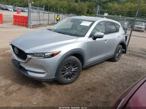 JM3KFBCM2M1358922 — 2021 Mazda CX-5, фото 2 с аукциона IAAI, ЗАДНЯЯ ЧАСТЬ