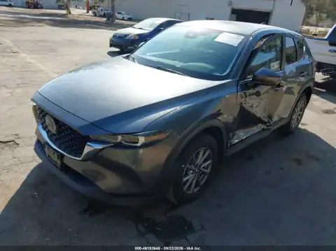 JM3KFBCM8P0217816 — 2023 Mazda CX-5, photo 2 from IAAI, Left side