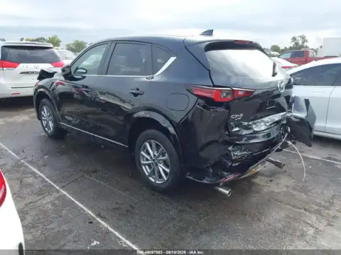 JM3KFBCL2S0577907 — 2025 Mazda CX-5, фото 3 з IAAI, Передня й задня частини