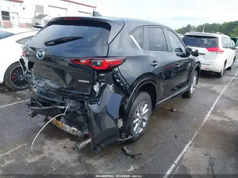 JM3KFBCL2S0577907 — 2025 Mazda CX-5, фото 4 з IAAI, Передня й задня частини