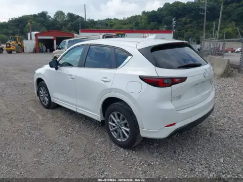 JM3KFBCM7S0795351 — 2025 Mazda CX-5, zdjęcie 3 z IAAI, Prawy bok