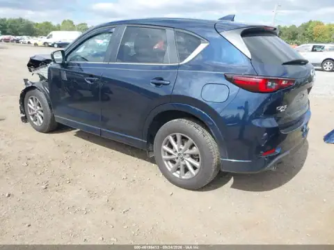 JM3KFBCLXS0648738 — 2025 Mazda CX-5, photo 3 from IAAI, Front end