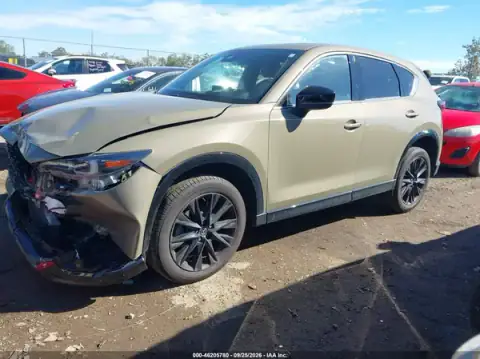 JM3KFBAY5S0655014 — 2025 Mazda CX-5, foto 2 de IAAI, Parte delantera