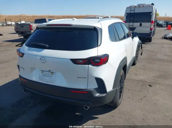 7MMVABDM4RN166324 — 2024 Mazda CX-50, zdjęcie 4 z IAAI, Przód