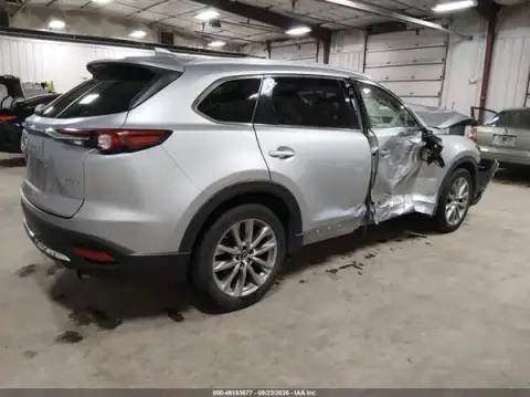 JM3TCBDY2J0215923 — 2018 Mazda CX-9, photo 4 from IAAI, Front end