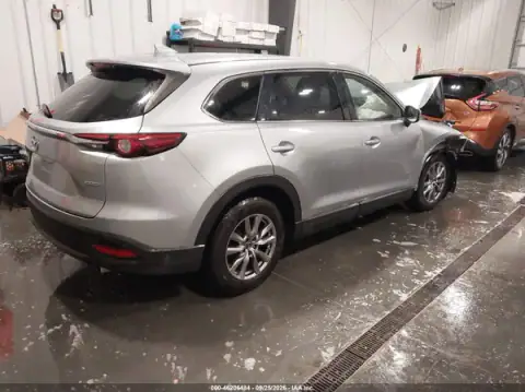 JM3TCACY1J0228626 — 2018 Mazda CX-9, zdjęcie 4 z IAAI, Przód