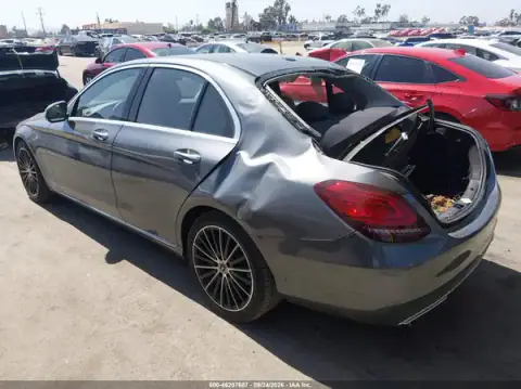 55SWF8DB4KU299045 — 2019 Mercedes-Benz C-Klasse, фото 3 с аукциона IAAI, ЗАДНЯЯ ЧАСТЬ