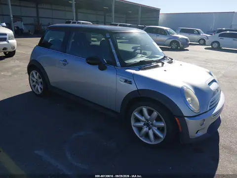 WMWRE33483TD59009 — 2003 MINI Cooper, Uszkodzenia mechaniczne, zdjęć przed naprawą