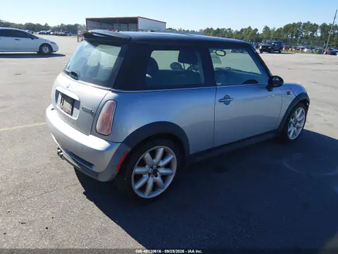 WMWRE33483TD59009 — 2003 MINI Cooper, photo 4 from IAAI 28.10.2026, Mechanical damage