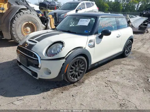 WMWXP7C54H2A44545 — 2017 MINI Hardtop Cooper S, photo 2 from IAAI 23.10.2026, Front end