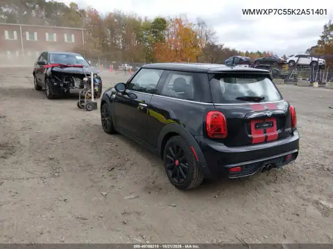 WMWXP7C55K2A51401 — 2019 MINI Hatch, photo 3 from IAAI, Freshwater flood