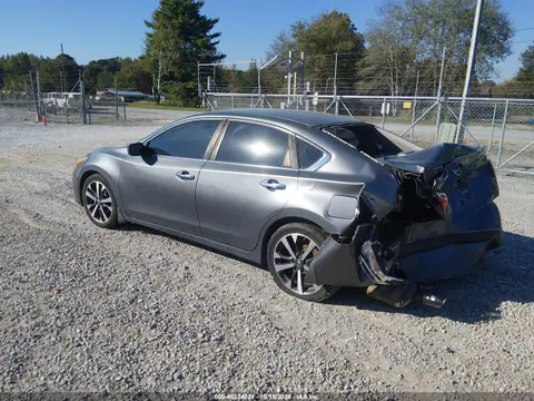 1N4AL3AP7GC178642 — 2016 Nissan Altima, photo 3 from IAAI, Rear end