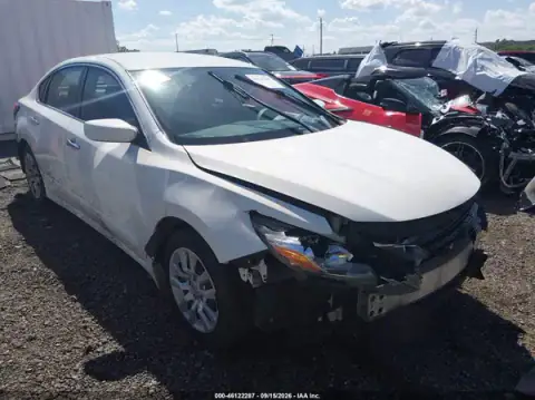 1N4AL3AP0HC239072 — 2017 Nissan Altima, Передняя та задняя части (Front & Rear), фото до ремонту