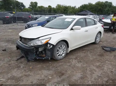 1N4AL3APXHC148276 — 2017 Nissan Altima, photo 2 from IAAI, Front end